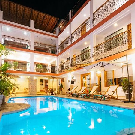 Hotel Las Flores Ica Dış mekan fotoğraf
