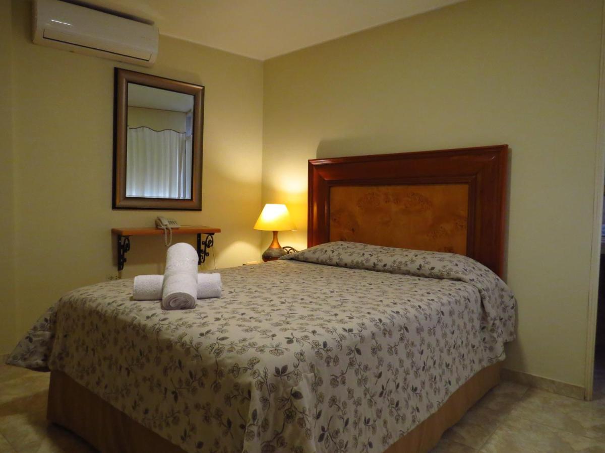 Hotel Las Flores Ica Dış mekan fotoğraf