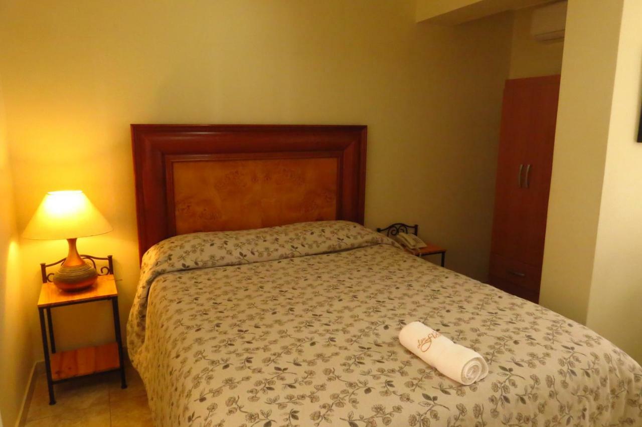Hotel Las Flores Ica Dış mekan fotoğraf